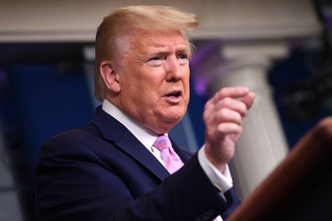 Трамп назвал «чью-то глупость в Китае» причиной мировой пандемии