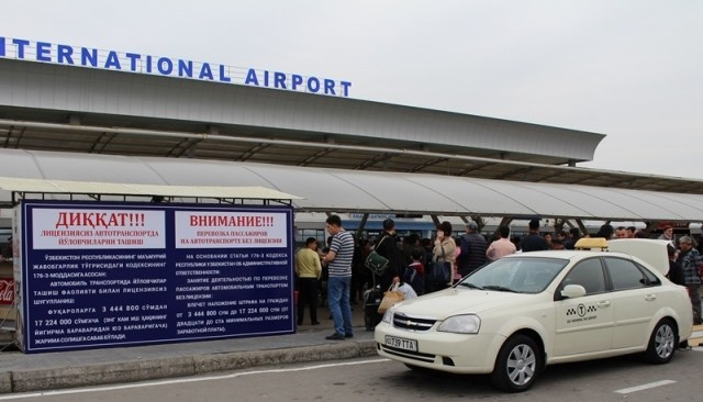 Aeroportda «noqonuniy» taksichi o‘z xizmatlarini taklif qildimi?