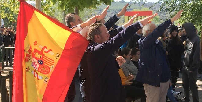 Жители Мадрида выступили за единство Испании