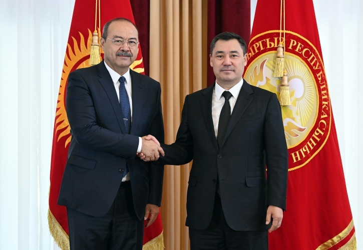 Абдулла Арипов встретился с президентом Кыргызстана Садыром Жапаровым