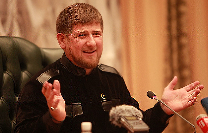 Кадыров помирил Нурмагомедова с Тимати