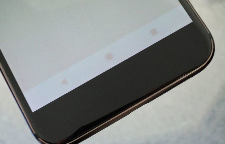 Apple учит iPhone определять, что у него сгорел экран OLED