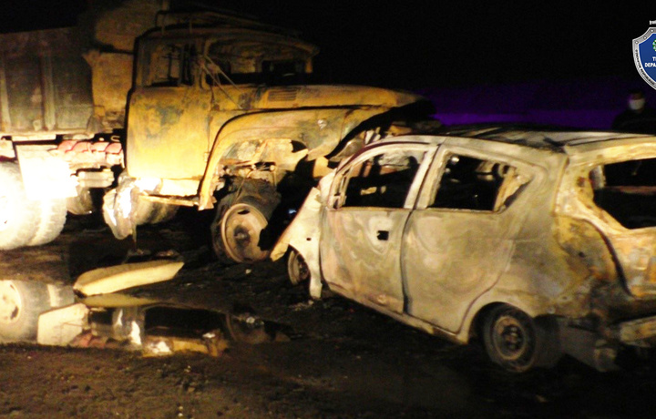 В Кашкадарьинской области произошло страшное ДТП с участием «Spark» и грузовика, есть жертвы