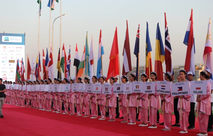 Samarqandda baydarka va kanoeda eshkak eshish bo‘yicha jahon chempionati boshlandi (foto)