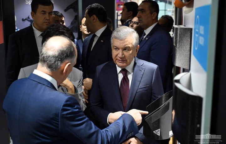 Мирзиёев Миландаги халқаро кўргазмага борди