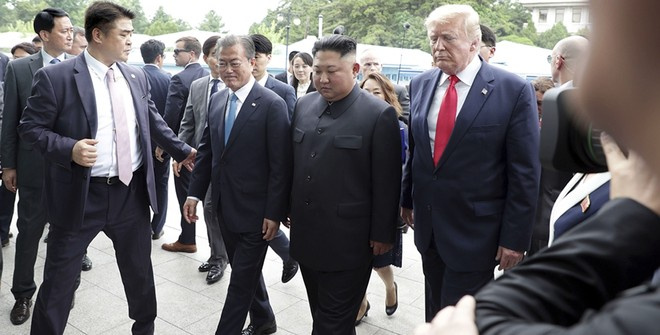 Трамп заявил, что с нетерпением ждёт встречи с Ким Чен Ыном