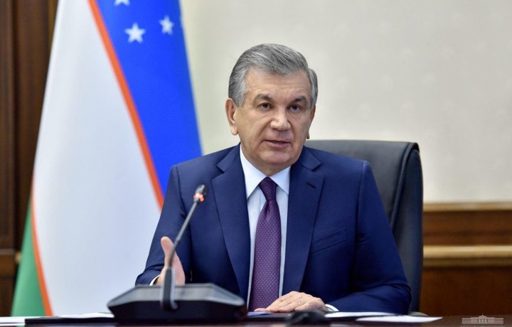 Shavkat Mirziyoyev kommunal xo‘jalik sohadasidagi sustkashlikni tanqid qildi