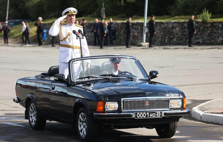 Rossiya dengiz floti bosh qo‘mondonini almashtirdi