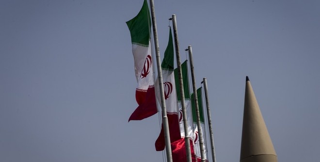 Иранский МИД считает санкции США бесполезными