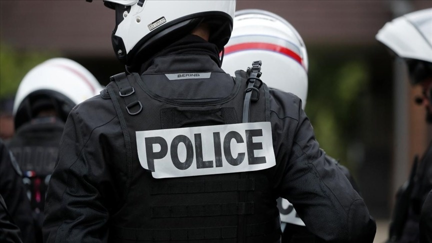 Во Франции подросток скончался в результате полицейской стрельбы