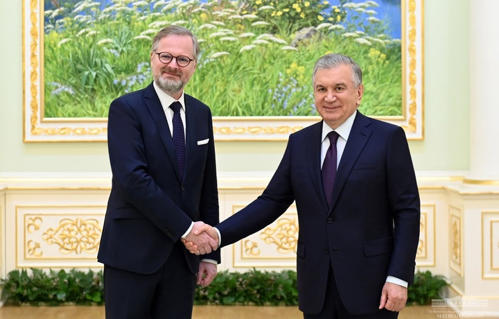 Prezident Chexiya bosh vaziri boshchiligidagi delegatsiyani qabul qildi