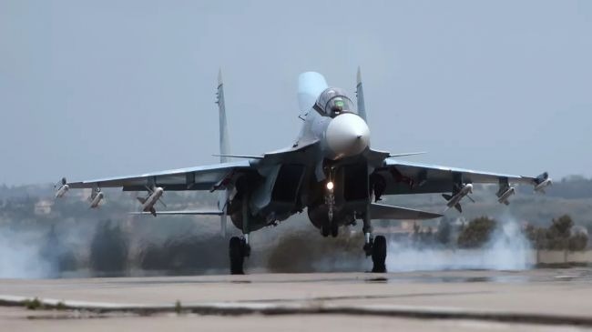 Российские военные уничтожил две базы боевиков в Сирии