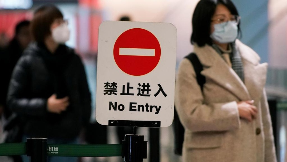 Японец расклеивал антикитайские листовки из-за страха перед коронавирусом