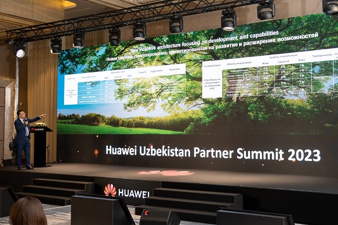 Huawei raqamli transformatsiyani tezlashtirish uchun O‘zbekistondagi hamkorlik ekotizimini mustahkamlaydi