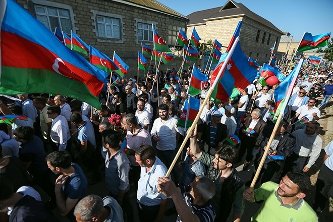 В Баку прошёл несанкционированный митинг в поддержку азербайджанской армии