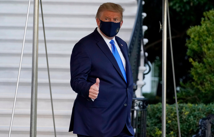 Врач рассказал, когда у Трампа обнаружили коронавирус