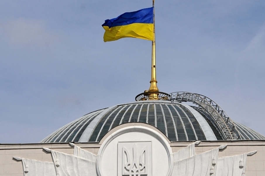 Эксперт: «Муддатдан аввал сайловлардан кейин Украинада Рада эстРадага айланмасайди»