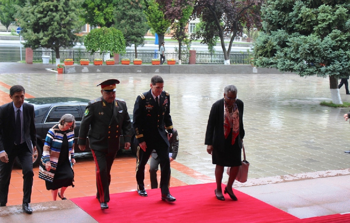 AQSh qurolli kuchlari qo‘mondoni O‘zbekistonga keldi