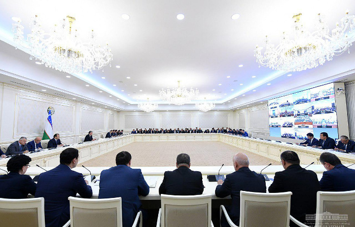 Prezident: «Bunday ahvolda sportni qanday qilib ommalashtirish mumkin?»