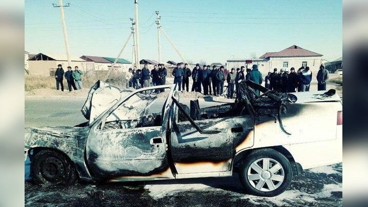 Нукусда «Нексия» ва трактор тўқнашди. Икки киши вафот этди
