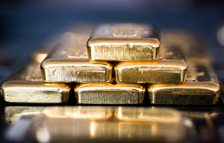 Узбекистан в марте экспортировал золото на $1,35 млрд