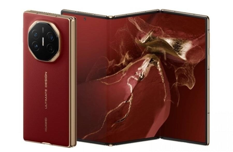 Cмартфон Huawei Mate XT Ultimate: 10,2-дюймов, толщина 3,6 мм и цена $3400 (фото)