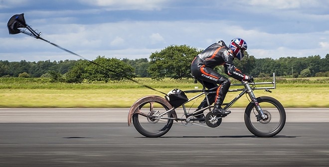 Британский велосипедист установил новый рекорд скорости