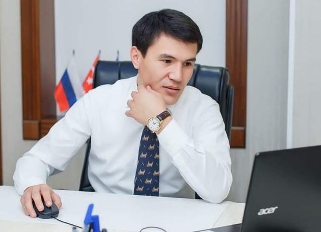 Собиқ депутат Кобул Дусов 5 йил 2 ойга қамалди