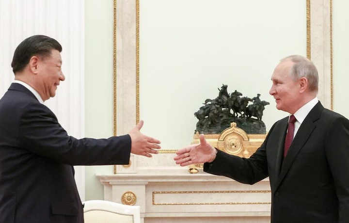 Putin Rossiya yuanga o‘tishga tayyorligini ma’lum qildi