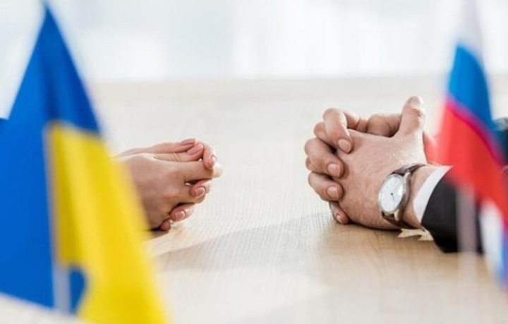Переговоры делегаций Украины и России продолжаются безостановочно в видеоформате