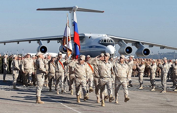 Россия решила построить в Сирии аэропорт и заводы