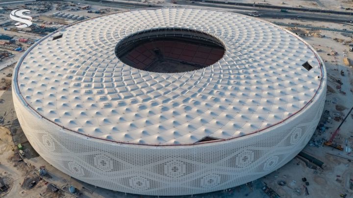 JCh-2022 o‘tkaziladigan yangi stadion ochildi: «Haqiqiy san’at asari»