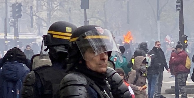 Более 260 участников акций «жёлтых жилетов» задержаны во Франции