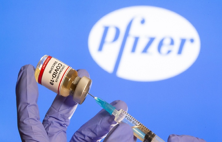 В Pfizer заявили о необходимости третьей дозы вакцины от COVID-19