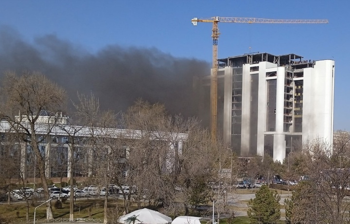 Стали известны детали пожара в бывшем бизнес-центре «Пойтахт»