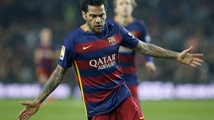 Dani Alves «Barselona»ni qutqarmoqchi