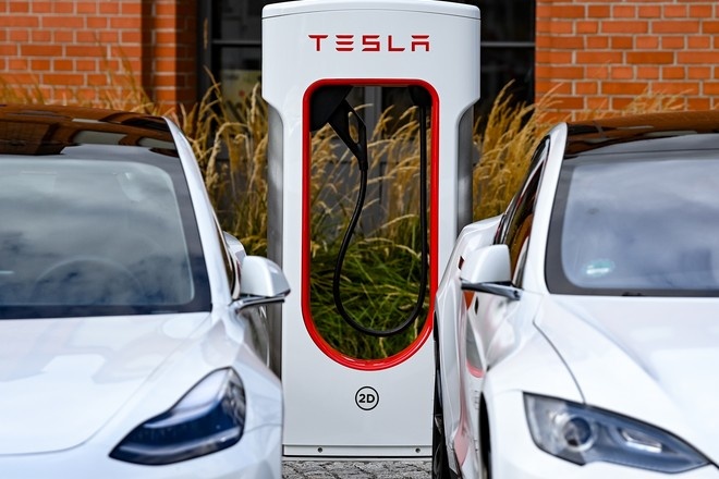 Илон Маск предупредил о грядущих проблемах Tesla