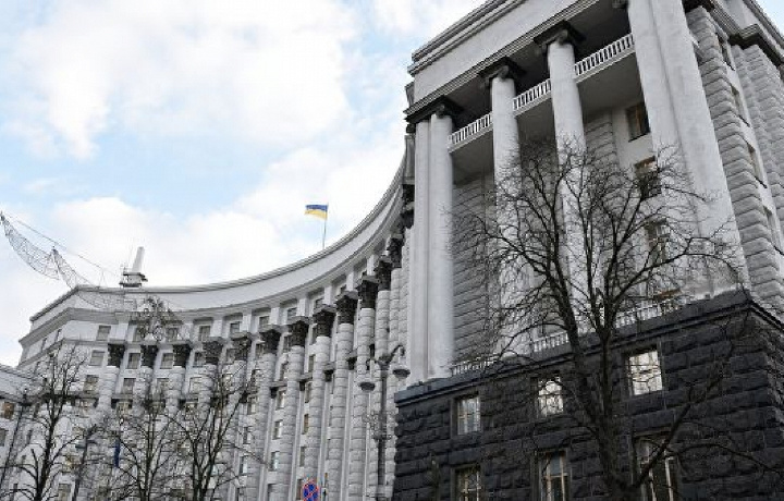 Украина расширила санкции против России