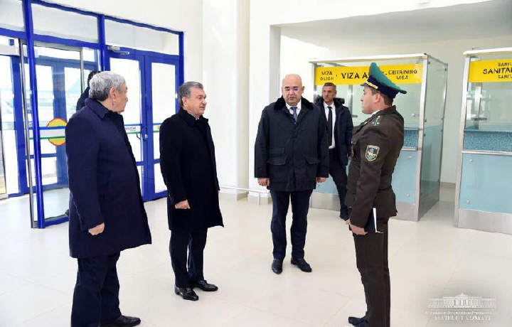 ​Shavkat Mirziyoyev Nukus xalqaro aeroportini ko‘zdan kechirdi