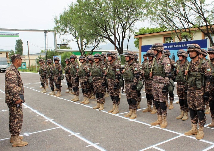 В Узбекистане вводятся новые воинские звания