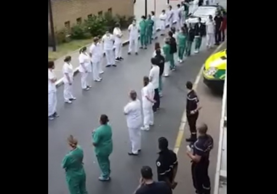 «Коридор позора» устроили премьер-министру врачи бельгийской больницы (видео)