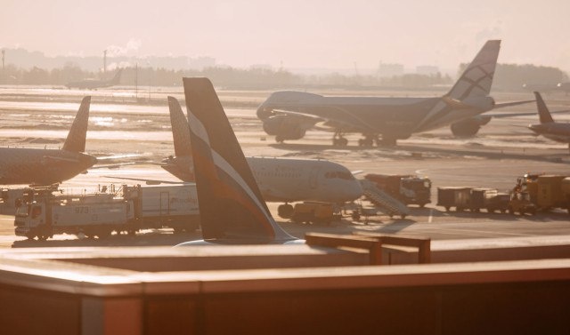 Moskva aeroportida xorijliklarni tintuv va so‘roq qilish boshlangan – OAV
