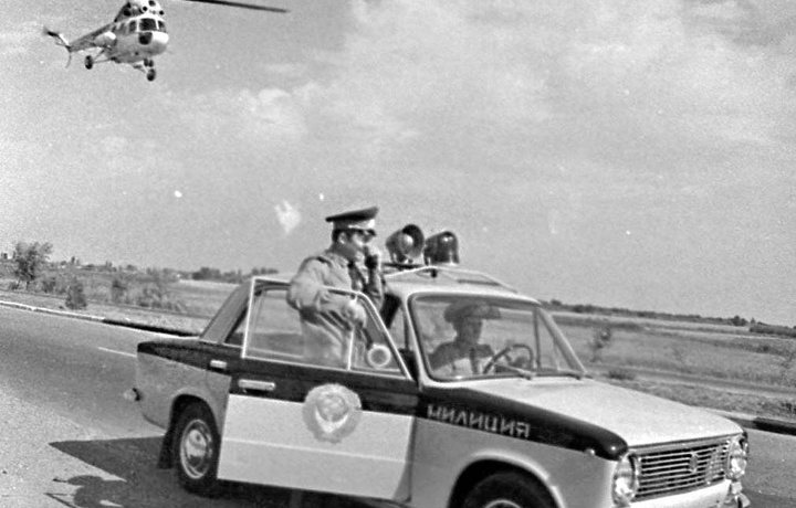 Вертолёт билан алоқа, 50 йиллар олдинги «ГАИ»даги имтиҳон— ички ишлар архивидан фоторепортаж