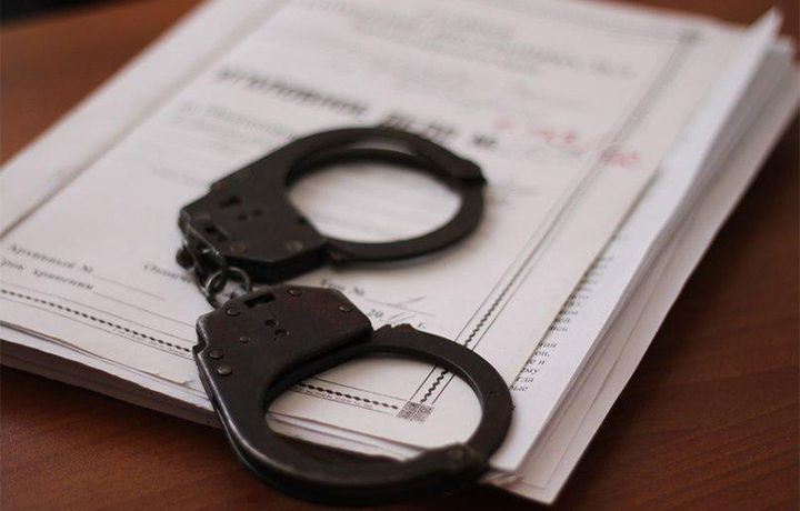 Ер ажратишда кадастр ходими 30 млн. сўм, ҳоким ўринбосари 100 доллар билан ушланди