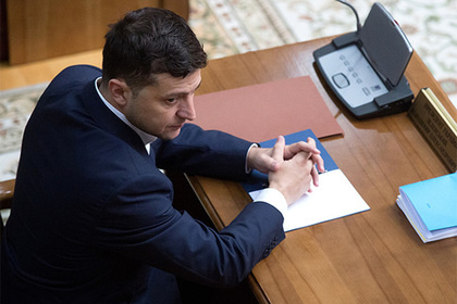 Zelenskiy Ukrainaning 15 nafar gubernatorini ishdan bo‘shatdi