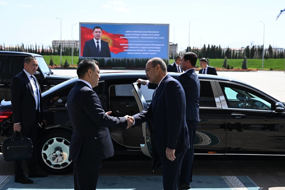 Қирғизистон раҳбари Самарқандга келди