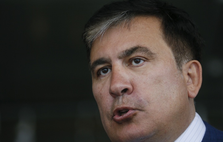 OAV: Saakashvili vertolyotda qamoqxonadan qayoqqadir olib ketildi