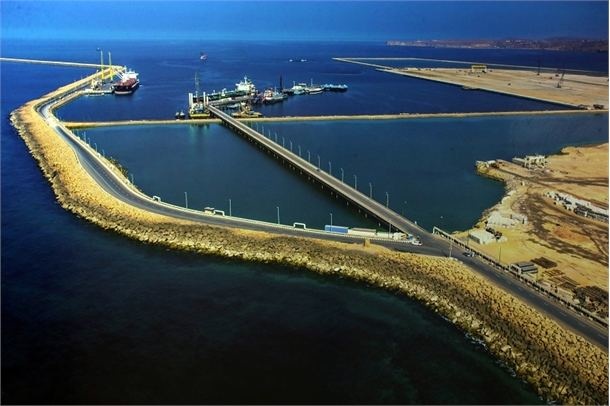 Индия и Иран договорились ускорить строительство порта Чабахар