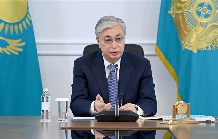 Токаев поручил модернизировать структуру и состав ВС Казахстана