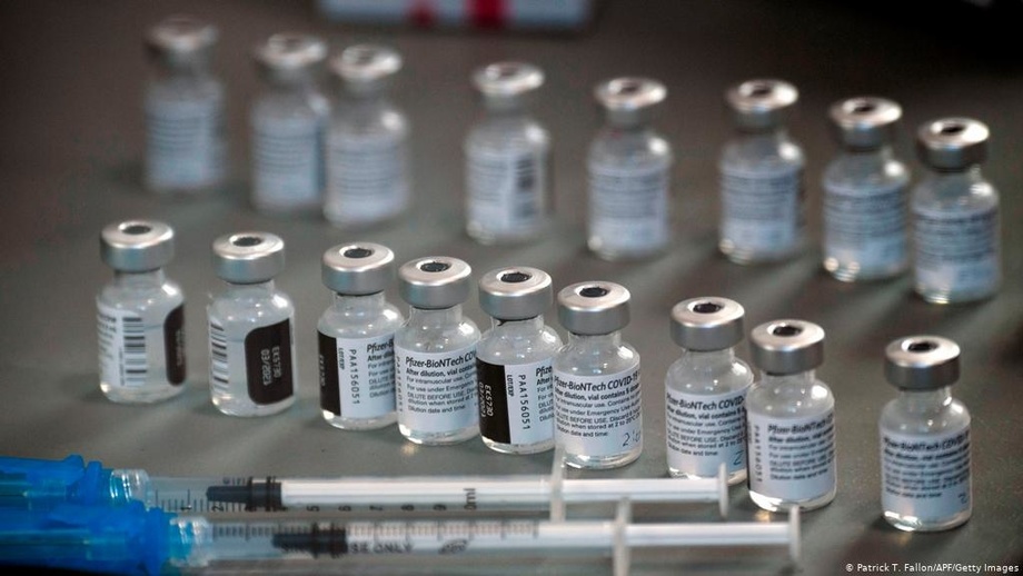 АҚШ Ўзбекистонга Pfizer вакцинасининг янги партиясини жўнатмоқда